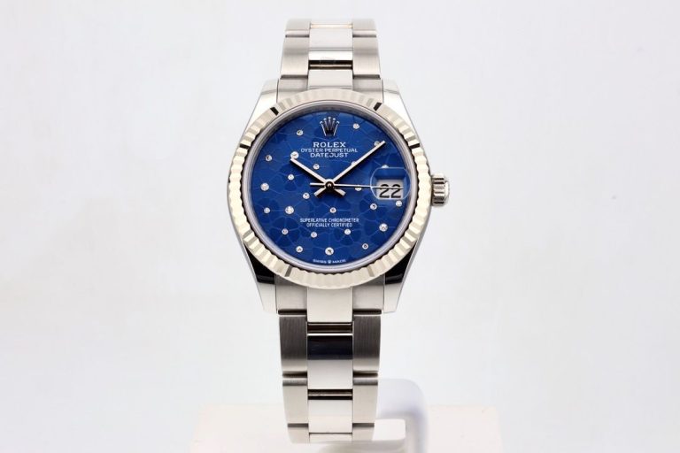 Rolex Datejust 31mm – Blue Flower Dial

Reference:..
