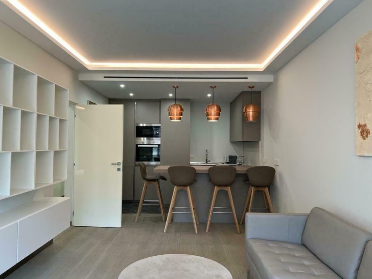 LUXURIOUS 2-ROOM APARTMENT FOR SALE – CHÂTEAU AMIR..