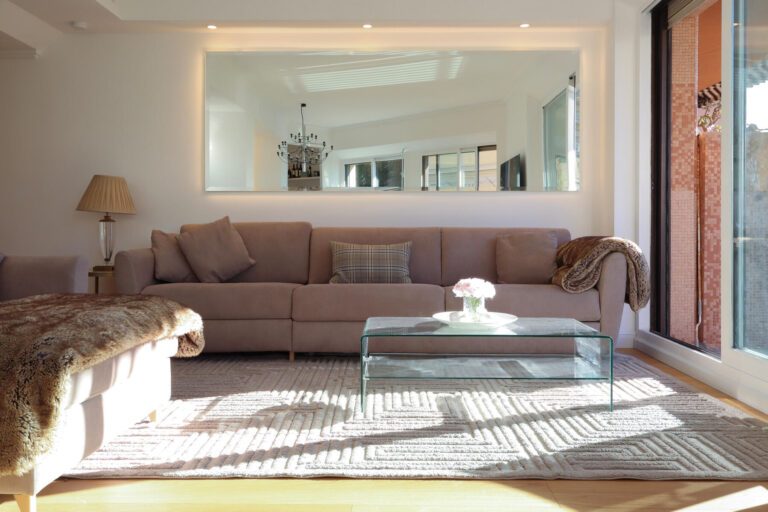 FOR SALE – LA ROUSSE – RENOVATED 1-BEDROOM WITH SE..