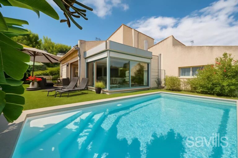 Charming semi-detached villa with pool