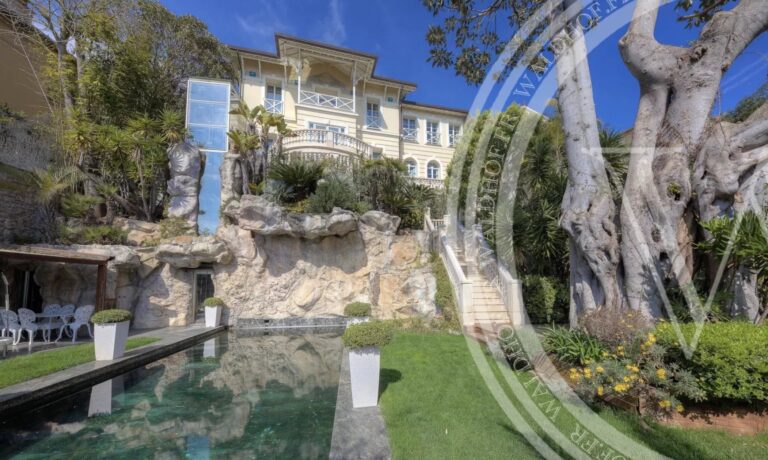 Luxurious Belle Époque villa with panoramic view of Monaco