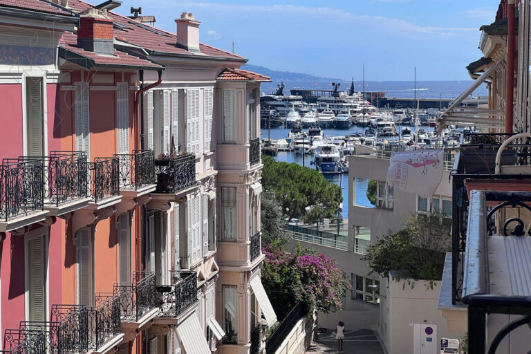 FOR SALE – MONACO – RENOVATED 2-BEDROOM APARTMENT ..