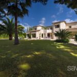 Secure domain with sea view and landscaped garden – Featured