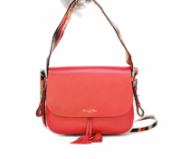 CHRISTIAN DIOR – DioRodeo Red Bag

Price: €850
Ref..