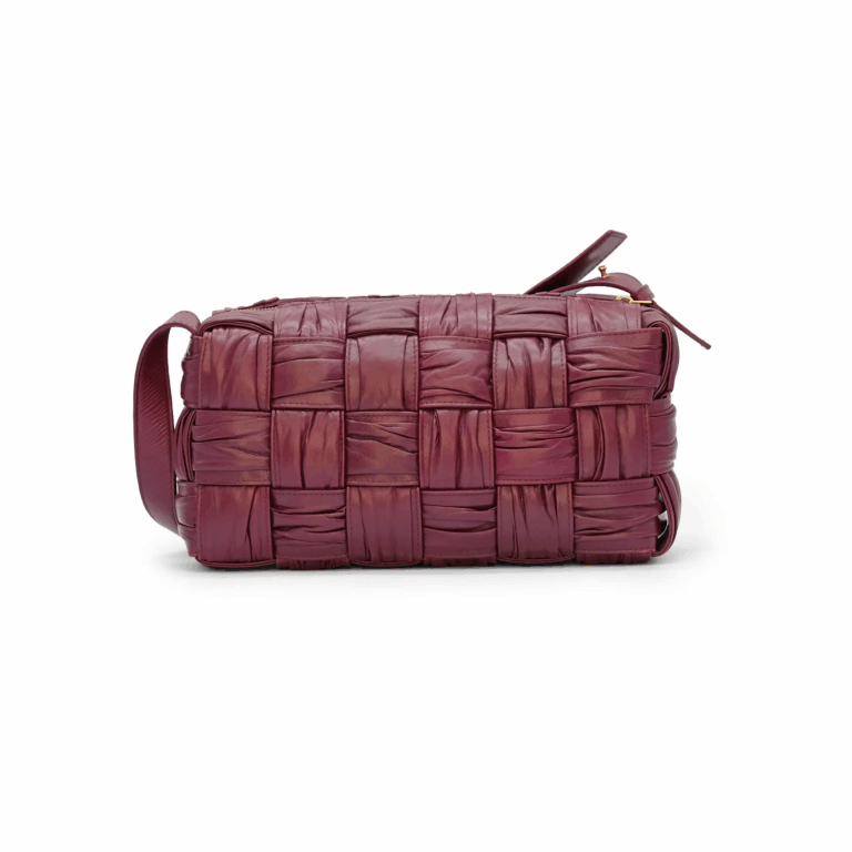 BOTTEGA VENETA – Brock Cassette Bordeaux Bag

Pric..