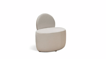 Eden Rock Chauffeuse

Price: €1,700
Dimensions: W…