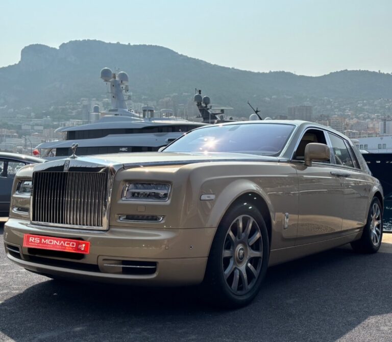 ROLLS ROYCE PHANTOM (3) 6.7 V12 460 EWB – 2014
Pri..
