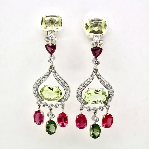 Earrings 

Ref: B2018
Weight: 20.55 g
Price: €5,80..