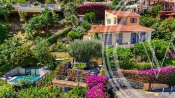 Charming 8-Room House in Beautiful Les Salines, Cap-d’Ail