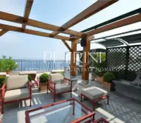 FOR SALE – SEA VIEW PENTHOUSE – VILLA SAN CARLO
Pr..