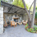 chemine-e-villa-la-rousse-barnes-valeri-agency-monaco-1754404127