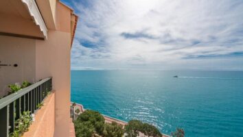 FOR SALE – FONTVIEILLE – EXCEPTIONAL PENTHOUSE