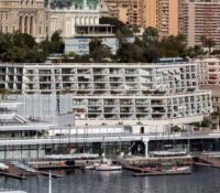 FOR SALE – GOLDEN SQUARE – LUXURY 1-BEDROOM APARTM..