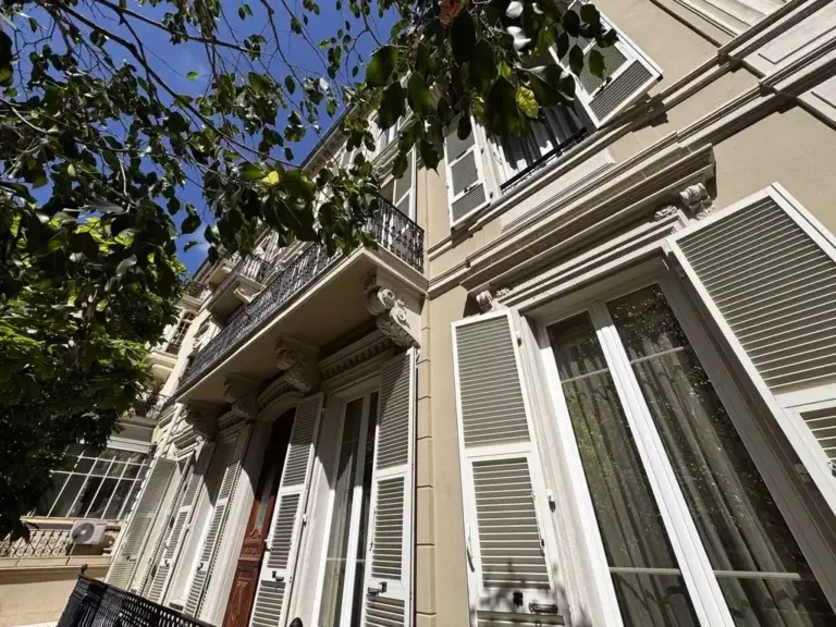 FOR SALE – LA CONDAMINE – 2-BEDROOM APARTMENT
Pric..
