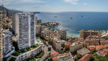 FOR SALE – LA ROUSSE – PARKING SPACE IN LUXURY RES..