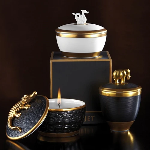 ELEPHANT NOIR CANDLE

Price: €195.00 (Taxes includ..