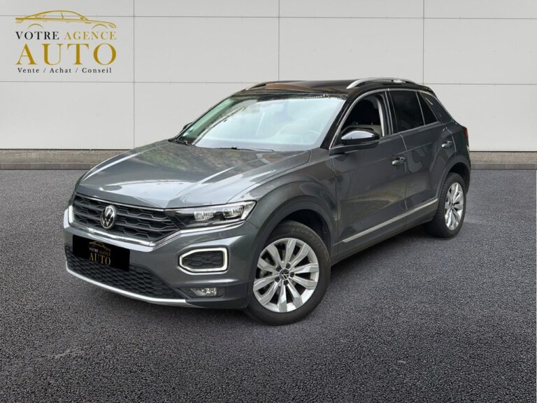 VOLKSWAGEN T-ROC 1.5 TSI 150 DSG7 CARAT
Price: €22..