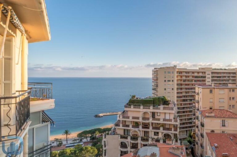 FOR SALE – LA ROUSSE – SAINT ROMAN – 2 BEDROOM DUP..