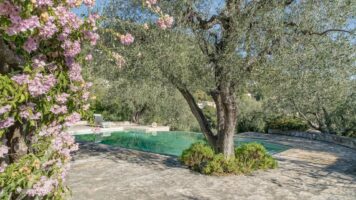 FOR SALE – ROQUEBRUNE-CAP-MARTIN – UNIQUE PROPERTY..
