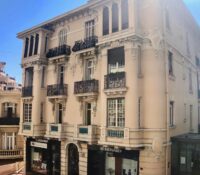 FOR SALE – CARRÉ D’OR – FULLY RENOVATED OFFICE SPA..