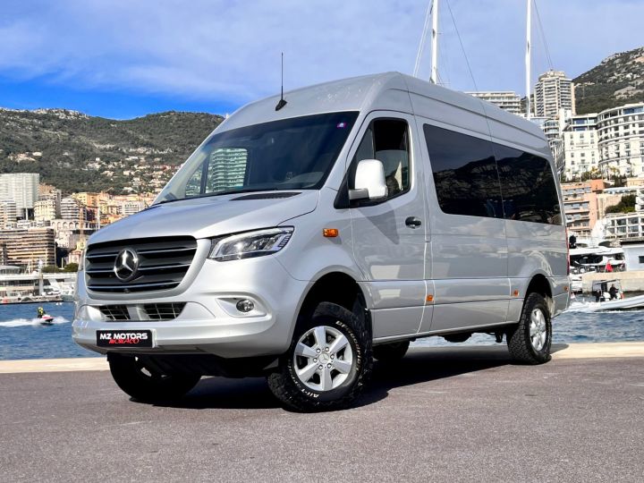 MERCEDES SPRINTER TOURER 319 CDI LONG – 6 SEATS PR..