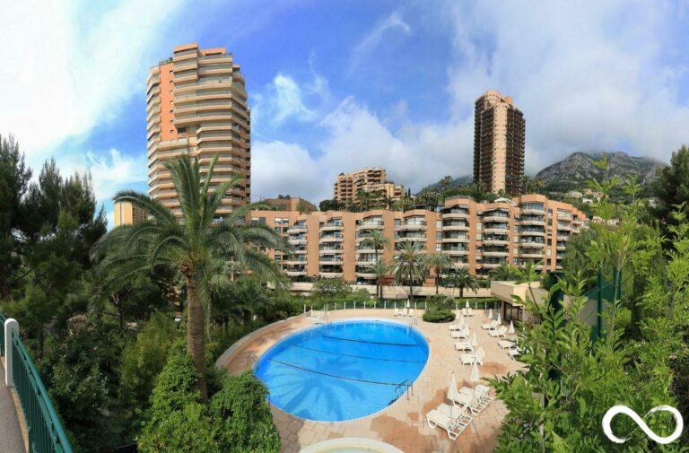 FOR SALE – LA ROUSSE SAINT ROMAN – ELEGANT APARTME..
