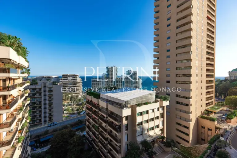 FOR SALE – LUXURY 4-BEDROOM APARTMENT – LE PRINCE ..