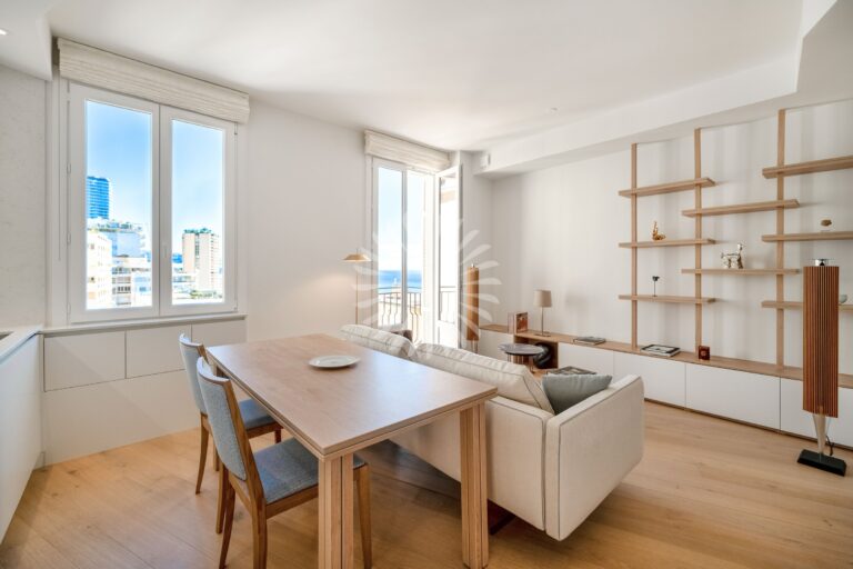 FOR SALE – LA ROUSSE – 1-BEDROOM APARTMENT – LA RA..