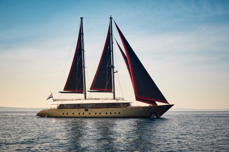 Yacht Charter – M/Y Anetta
M/Y Anetta is a brand-n..