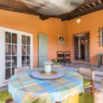 Charming villa in a sought-after estate – Gallery 5