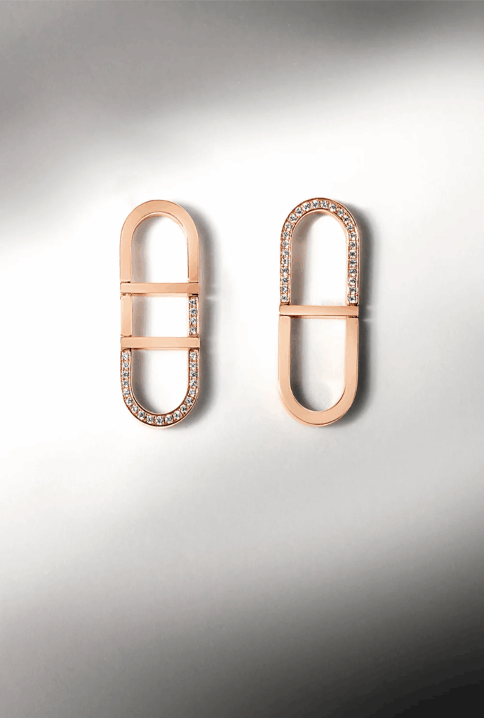 FOR SALE – CHARLOTTE.B EARRINGS “ASYMMETRIC EXPLOR..