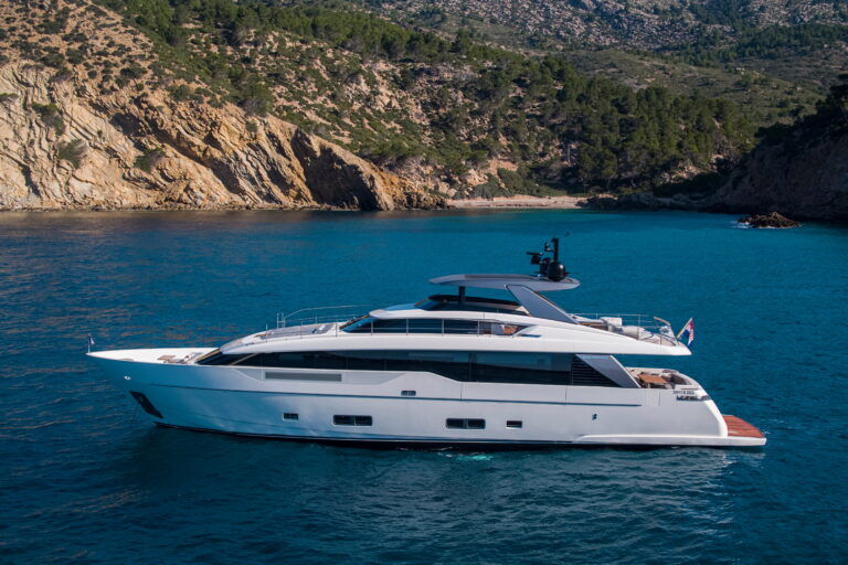 Yacht Charter – M/Y SEVEN
Built in 2022 by Sanlore..