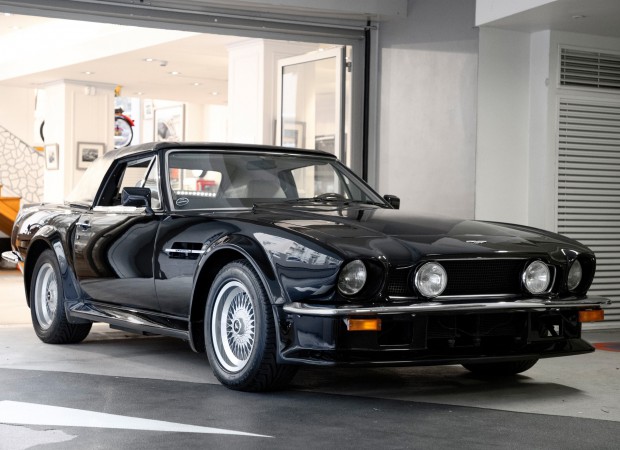 ASTON MARTIN V8 VANTAGE VOLANTE CONVERTIBLE (1987)..