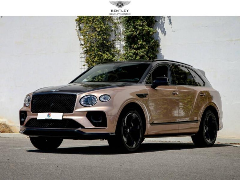 BENTLEY BENTAYGA S V8 4.0 550CH
Price: €222,000 TT..