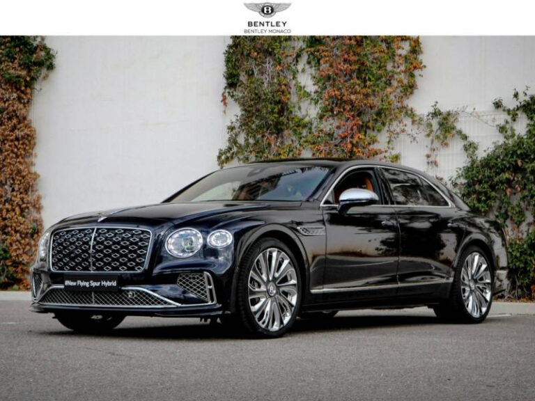 BENTLEY FLYING SPUR MULLINER V8 4.0 HYBRID 782HP
P..