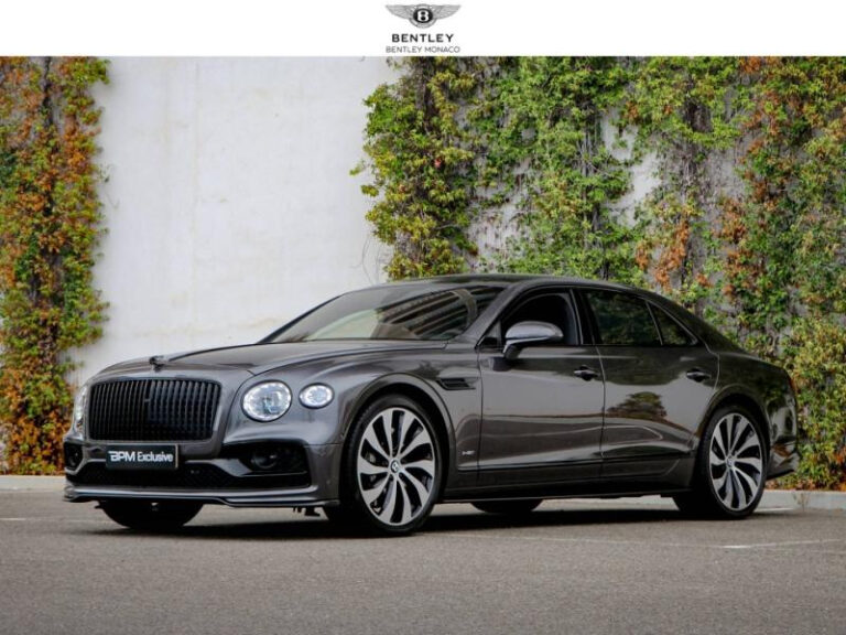 BENTLEY FLYING SPUR W12 6.0 635HPPrice: €175,000 ..