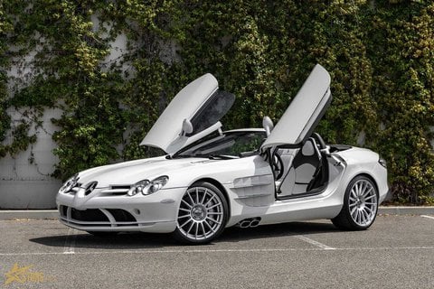 MERCEDES-BENZ SLR ROADSTER 55 AMG
Price: €630,000
..