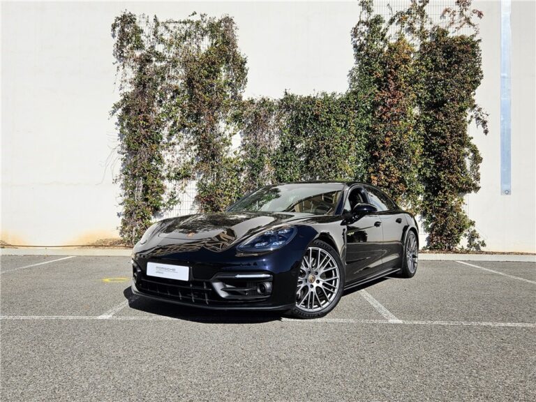 PORSCHE PANAMERA 4 V6 3.0 462 HYBRID
Price: €99,90..