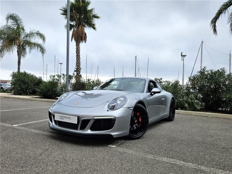 PORSCHE 911 CARRERA COUPÉ 3.0I 450 GTS PDK
Price: ..