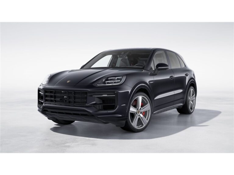 PORSCHE CAYENNE E-HYBRID 3.0 V6 519 CH
Price: €161..