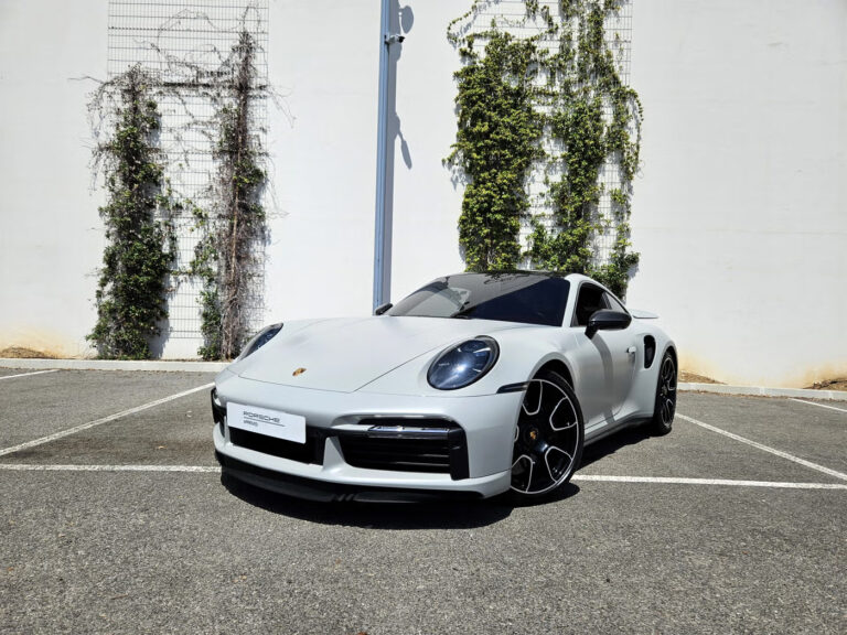 PORSCHE 911 TURBO S (992 I)

Price: €231,900 (Pors..