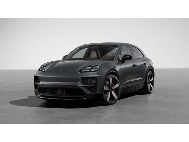 PORSCHE MACAN ÉLECTRIQUE TURBO 639 CH
Price: €139,..