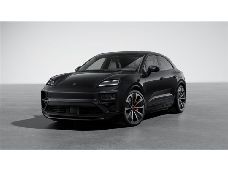 PORSCHE MACAN ÉLECTRIQUE TURBO 639 CH
Price: €146,..