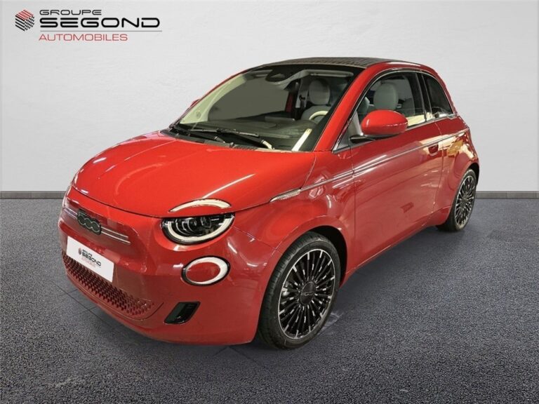 FIAT 500e CABRIOLET C E 118 CH LA PRIMA
Price: €40..