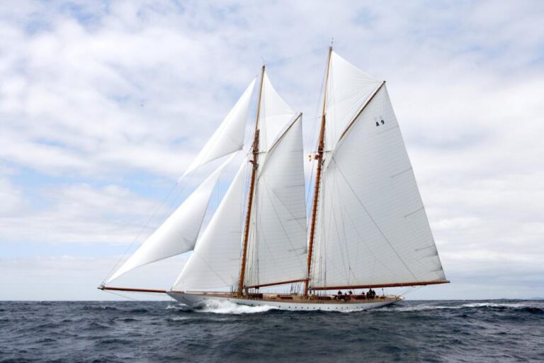 Yacht Charter – S/Y Elena
The 55m sailing yacht El..