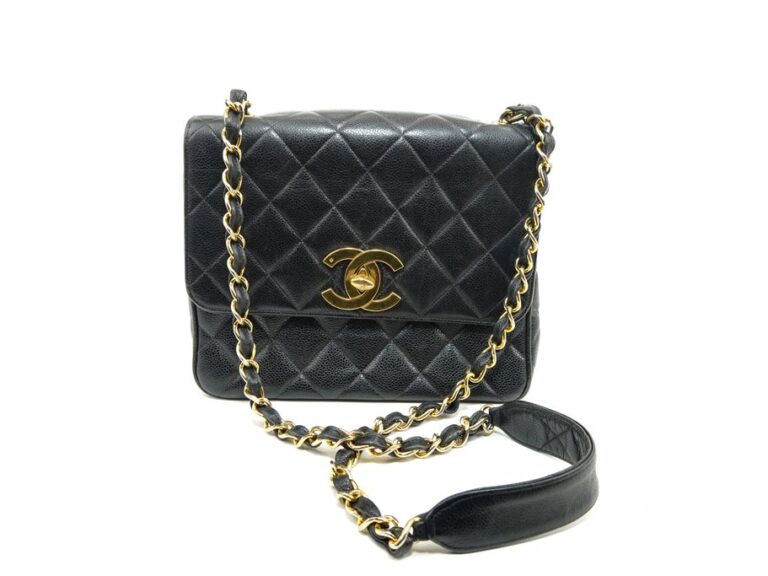 Chanel Vintage Black Leather Handbag – Timeless El..