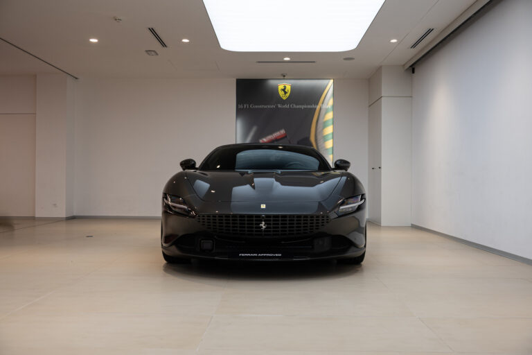 FERRARI ROMA SPIDER – SCUDERIA MONTE-CARLO
Price: ..