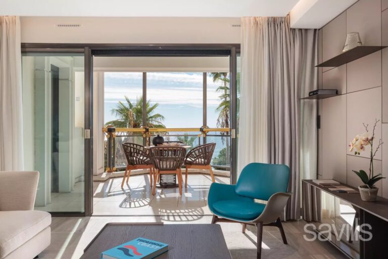 Croisette – New apartment in a residence with a swimming pool