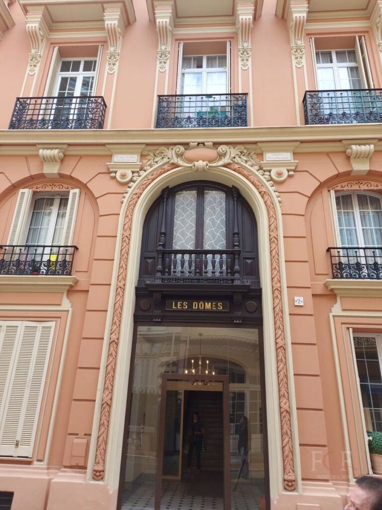 FOR RENT – MONTE-CARLO – MAID’S ROOM – LES DÔMES
P..