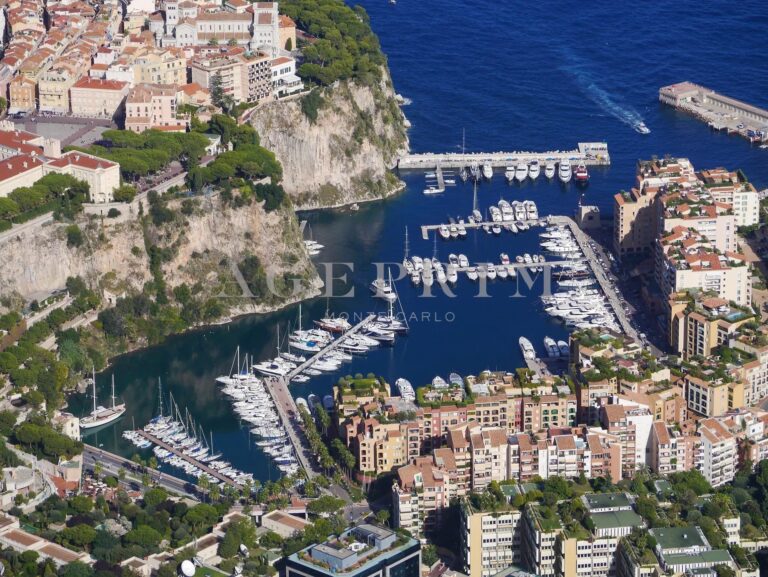 FOR SALE – FONTVIEILLE – OFFICE – LE TITIEN
Price:..